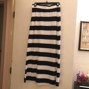 Maxi skirt